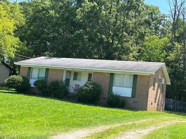 304 Lake Drive, Archdale, NC 27263 - #2