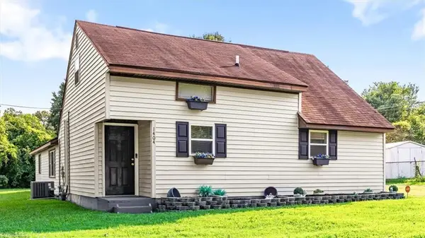 1404 Denim Road, Greensboro, NC 27405