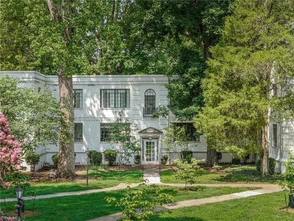 1700 N Elm Street #O-1, Greensboro, NC 27408