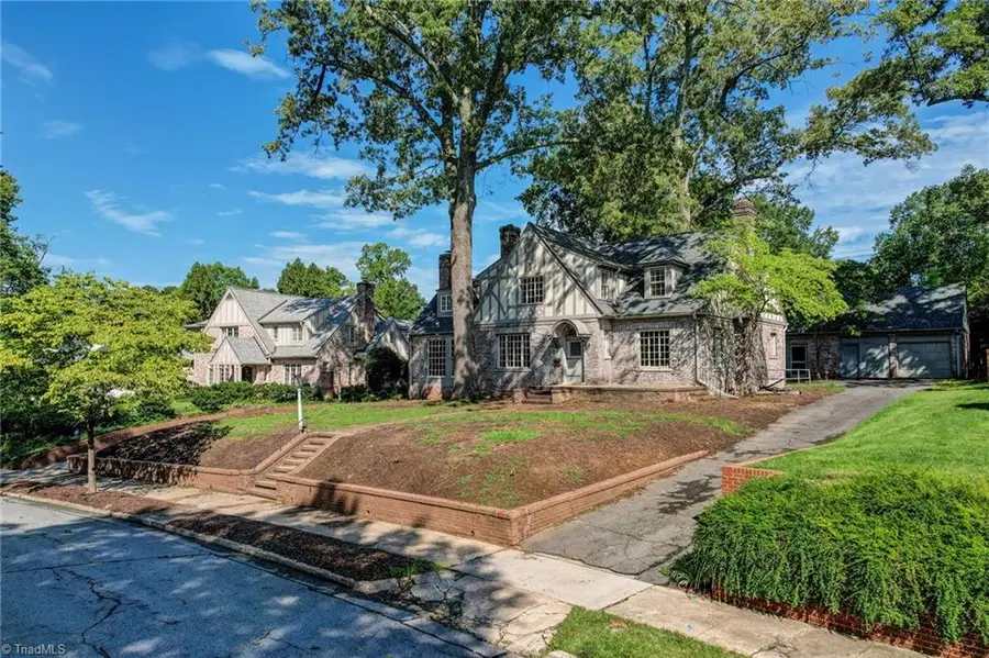 812 Dover Road, Greensboro, NC 27408 - #2