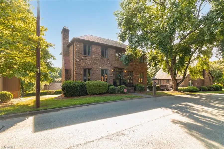 215 Barrington Place, Winston Salem, NC 27104 - #2