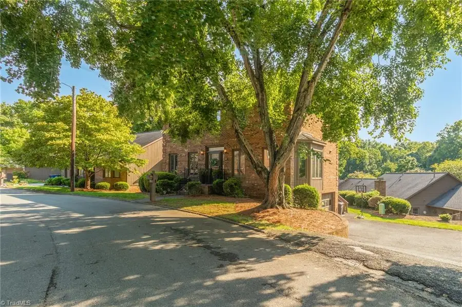 215 Barrington Place, Winston Salem, NC 27104 - #3