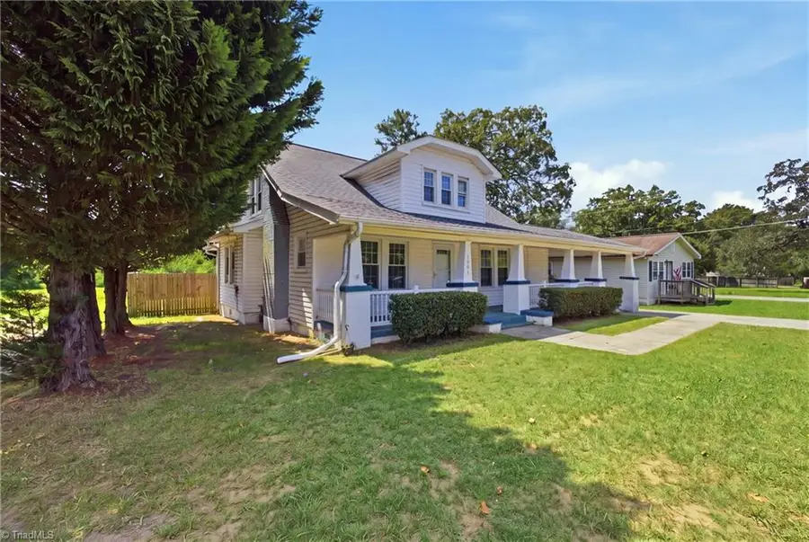 1001 Blair Street, Thomasville, NC 27360 - #3