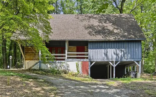 2107 Bethabara Road, Winston-Salem, NC 27106