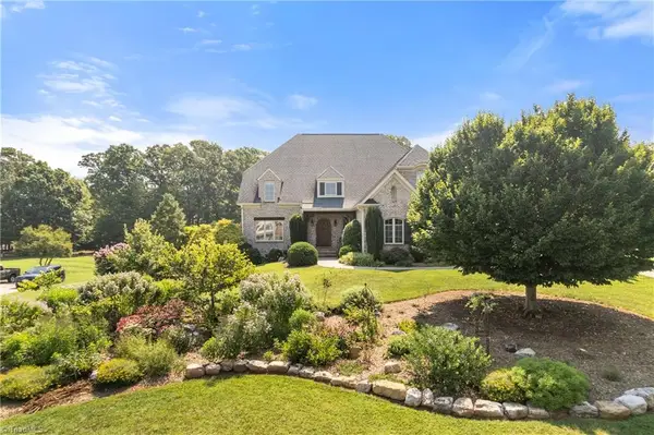 4429 Timberfield Drive, Pfafftown, NC 27040