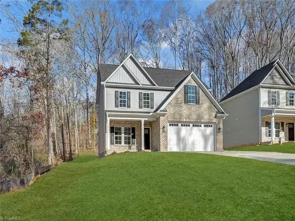5445 Foxdale Drive, Winston-Salem, NC 27103