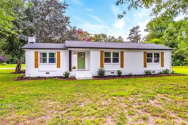5401 Yanceyville Road, Browns Summit, NC 27214