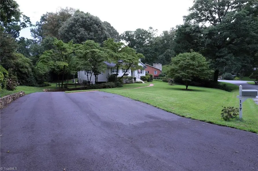 117 Marian Lane, Winston Salem, NC 27104 - #3