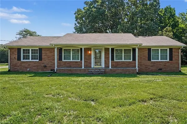 801 Woodard Drive, Whitsett, NC 27377