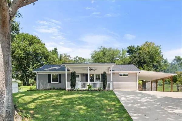 114 Cedardale Lane, King, NC 27021