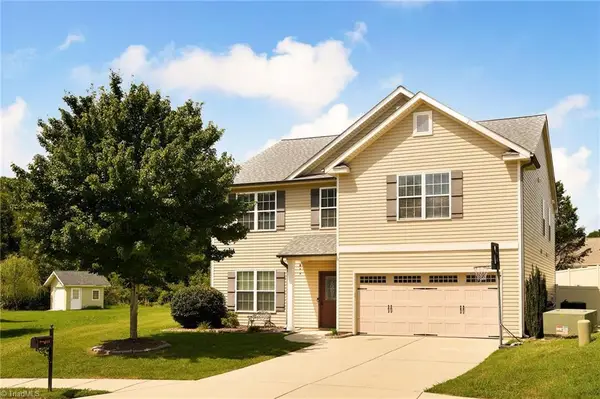 104 Edgewood Court, Archdale, NC 27263