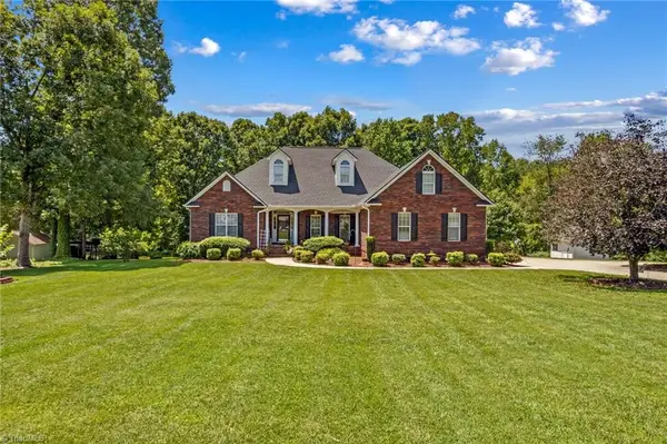 276 Falcon Crest Lane, Salisbury, NC 28147