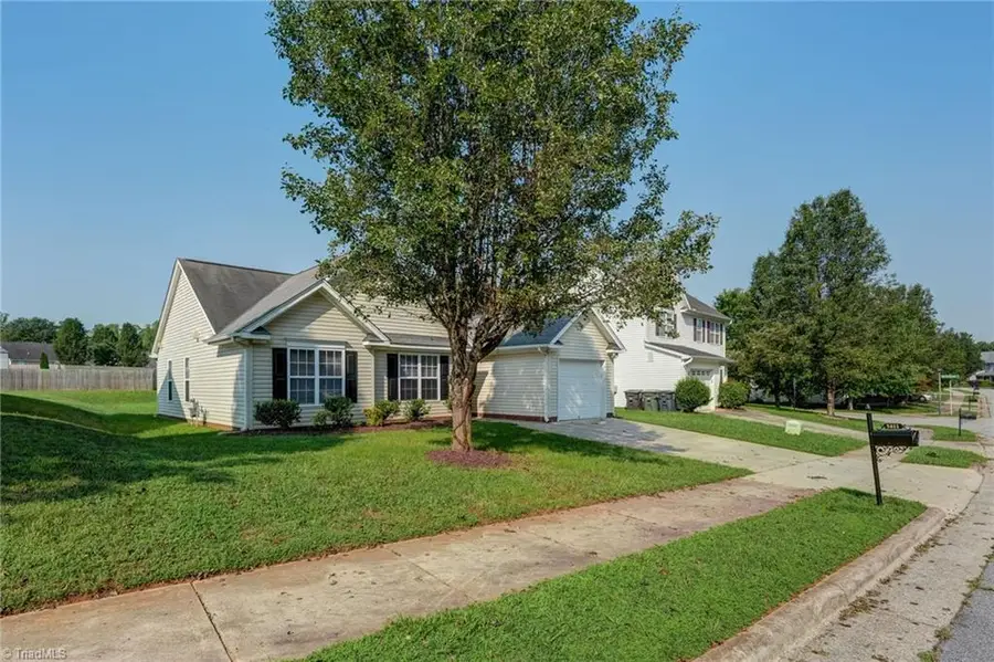 5811 Sycamore Glen Road, Greensboro, NC 27405 - #3