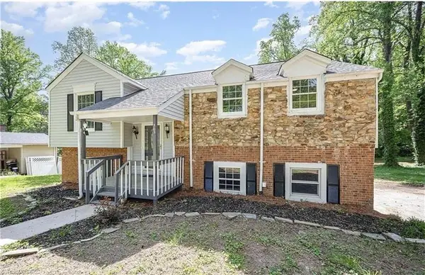 305 Rollingwood Road, Jamestown, NC 27282