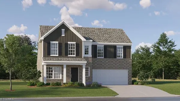 135 Primrose Street, King, NC 27021