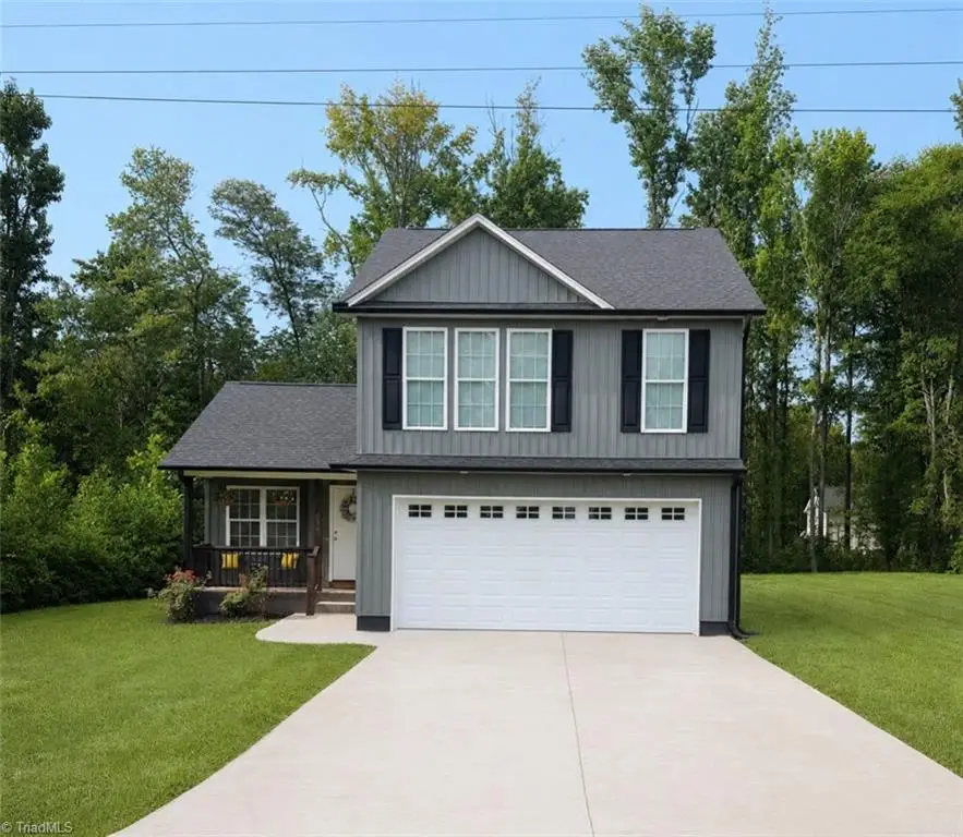 536 Evergreen Trail, Thomasville, NC 27360 - #1