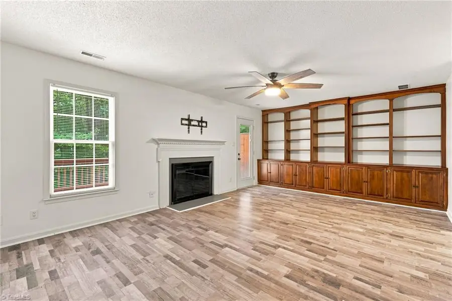 2424 Cottage Place, Greensboro, NC 27455 - #2
