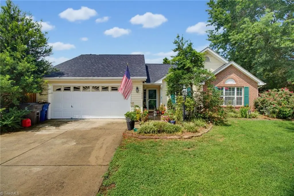 1000 Hastings Hill Road, Kernersville, NC 27284 - #1