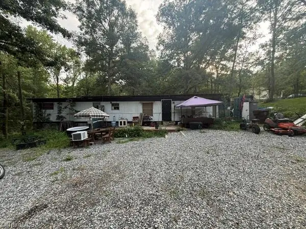 4507 Fairview Lane, Trinity, NC 27370