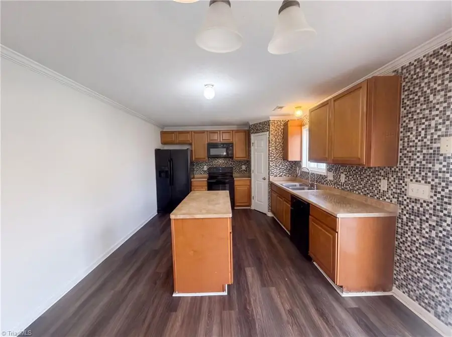 3 Elsworth Court, Gilmer, NC 27301 - #2