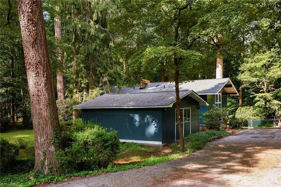 219 Buttercup Drive, Jamestown, NC 27282 - #3