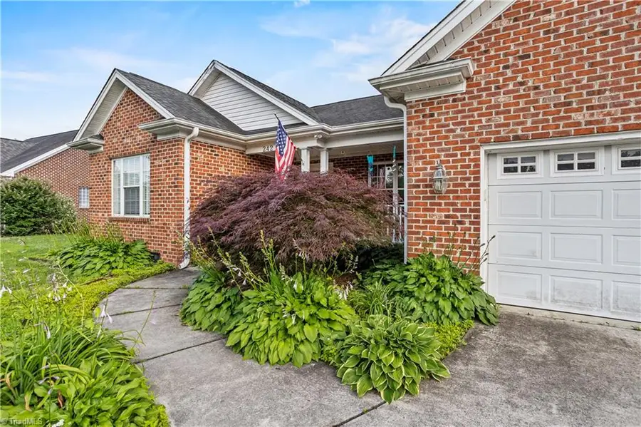 242 Hasty School Road, Thomasville, NC 27360 - #2