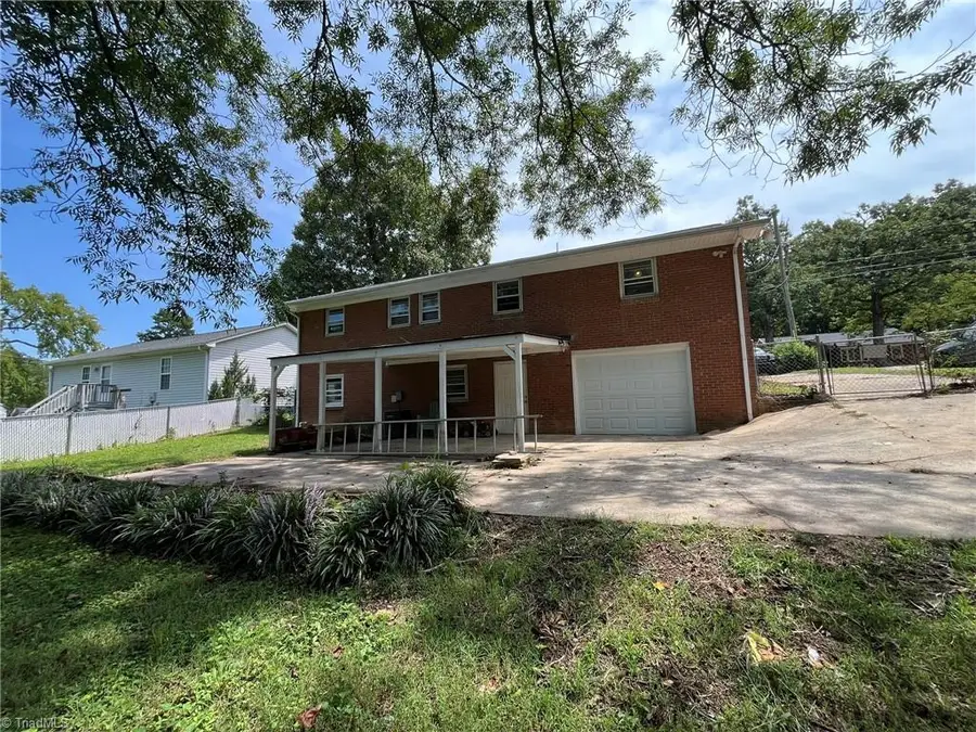 1214 White Street, Lexington, NC 27295 - #3