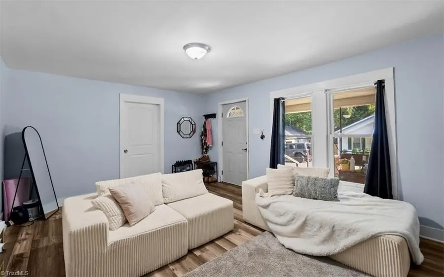 1207 Vernon Place, High Point, NC 27260 - #3