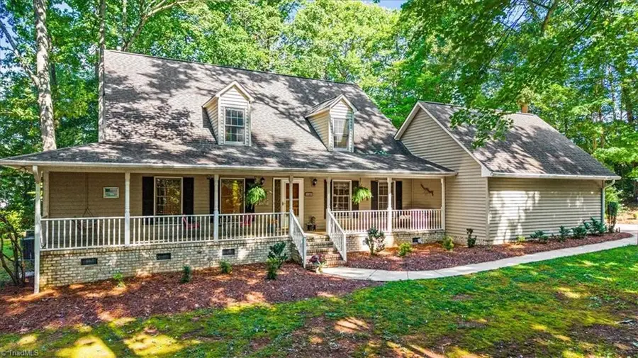 4591 Abbey Park Road, Kernersville, NC 27284 - #2