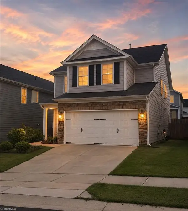 440 Flat River Run, Hillsborough, NC 27278