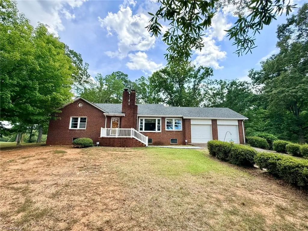 1928 South Avenue, Eden, NC 27288 - #1