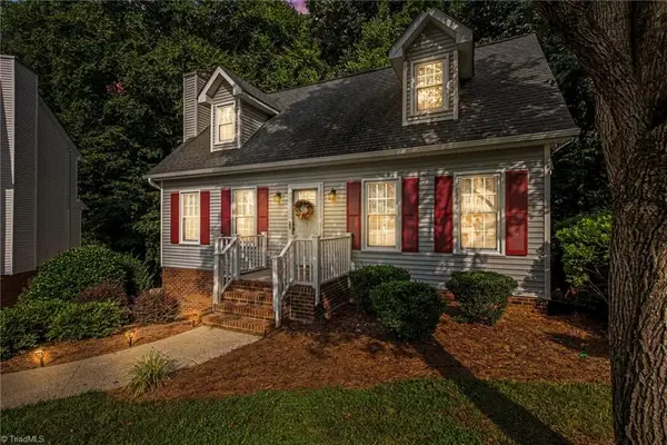 103 Edgedale Court, Kernersville, NC 27284