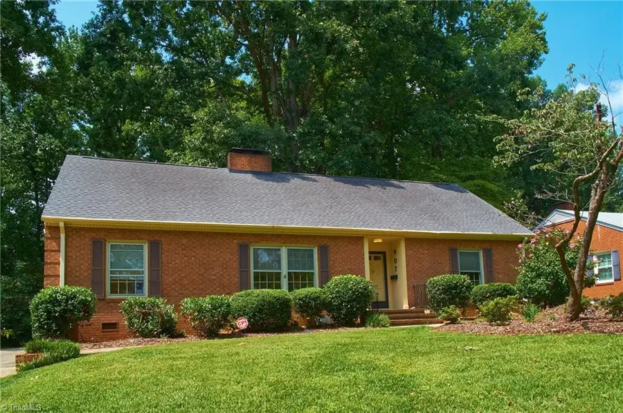 907 Onslow Drive, Greensboro, NC 27408 - #2