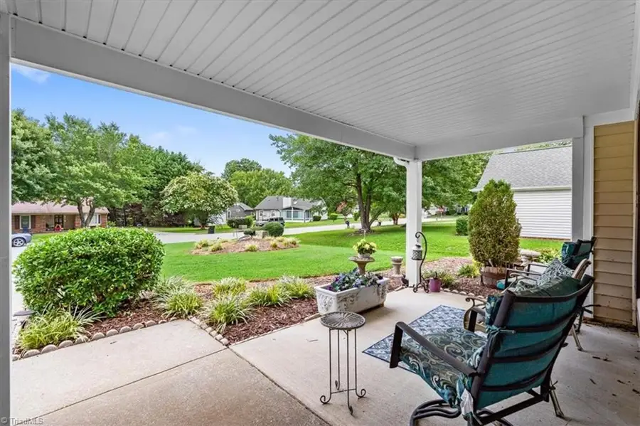 4104 Chinaberry Court, Greensboro, NC 27405 - #3