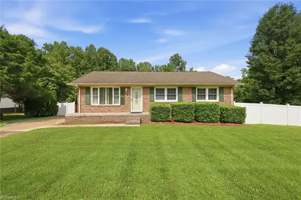 239 Rutledge Drive, Winston-Salem, NC 27103
