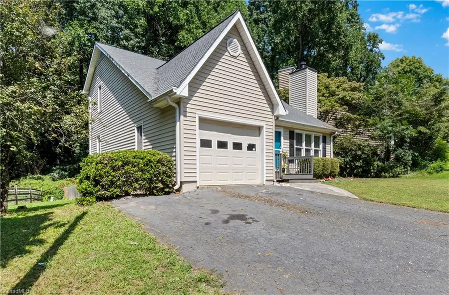 4965 Lochraven Drive, Winston Salem, NC 27104 - #3