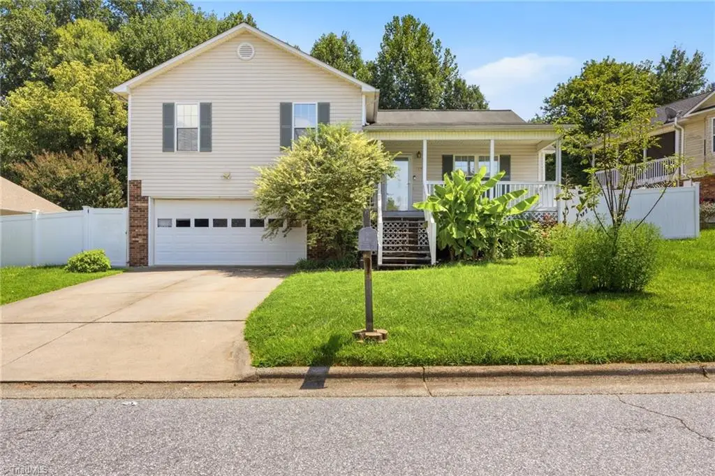 1448 Hawkcrest Lane, Winston Salem, NC 27127 - #1