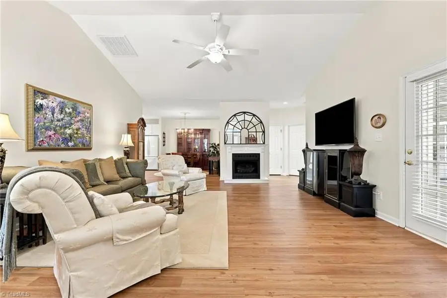 1006 Gretchen Lane, Greensboro, NC 27410 - #2