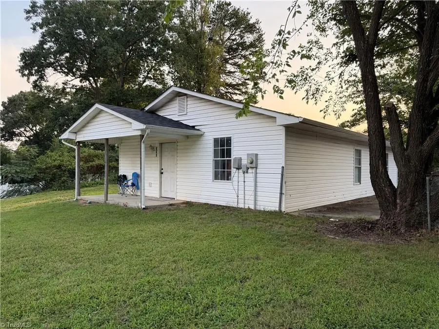 302 Goforth Drive, Thomasville, NC 27360 - #3