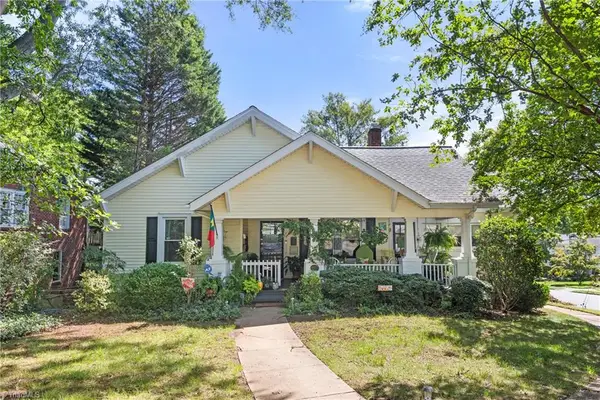 627 Hawthorne Road, Winston-Salem, NC 27103