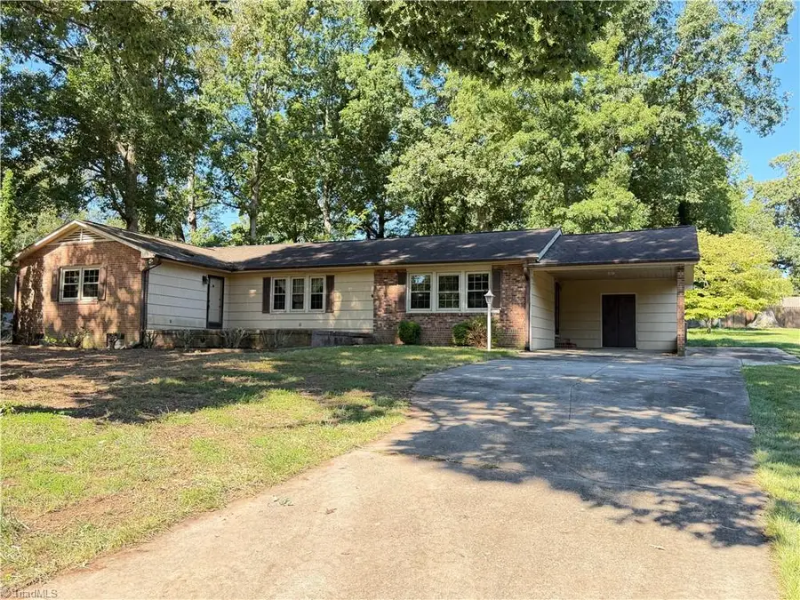 4830 Dorset Road, Winston Salem, NC 27127 - #2