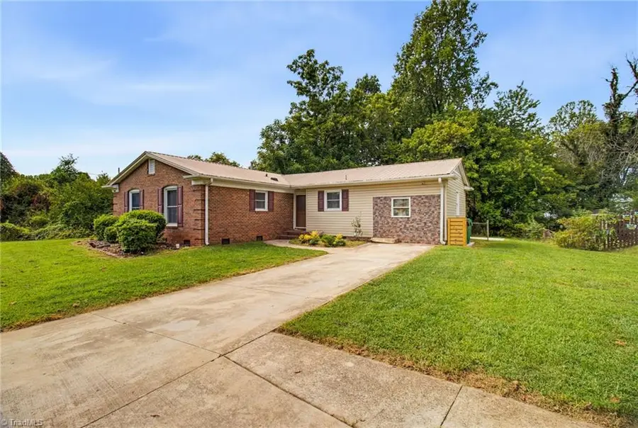 607 Oneill Street, High Point, NC 27260 - #3