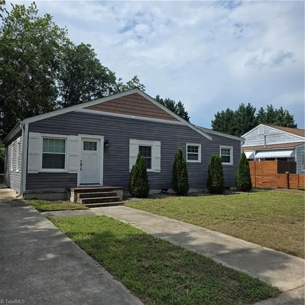 1529 Summit Avenue, Greensboro, NC 27405