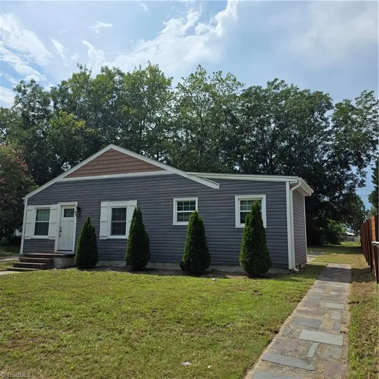 1529 Summit Avenue, Greensboro, NC 27405 - #2