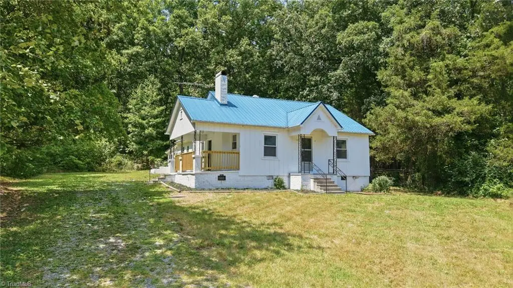2128 Old Nc Highway 109, Lexington, NC 27292 - #1
