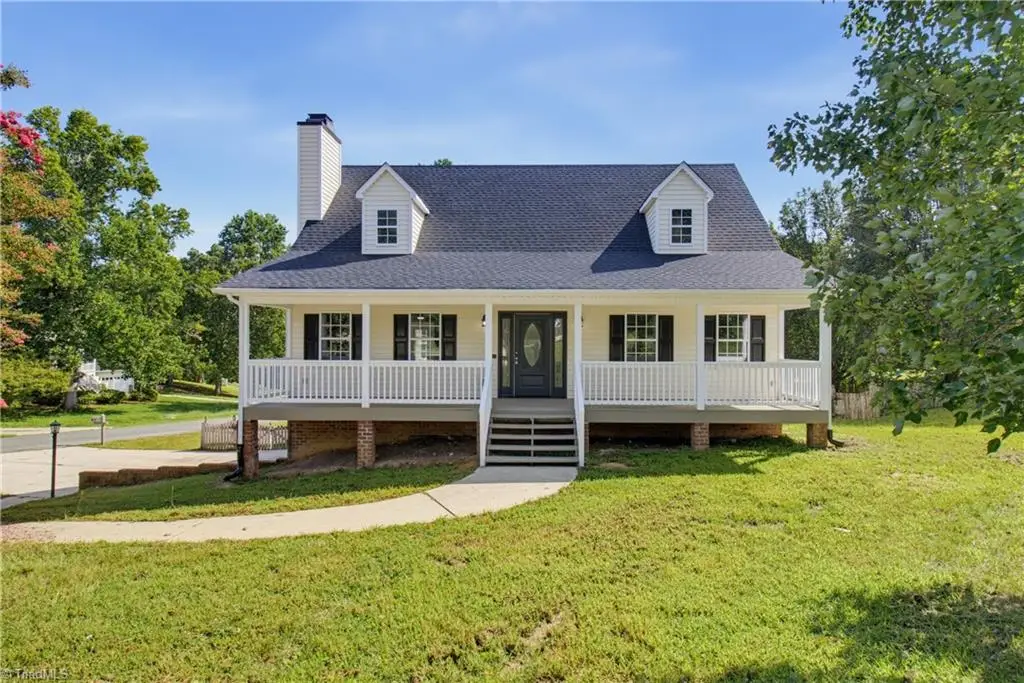 517 Union Pointe Lane, Lexington, NC 27295 - #1