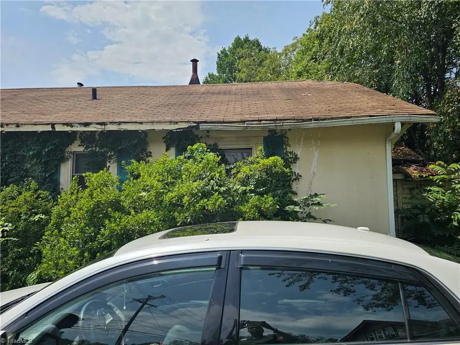 504 NW Hospital Avenue, Lenoir, NC 28645 - #3