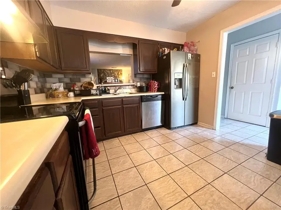 1017 Glendale Drive #51, Greensboro, NC 27406 - #3