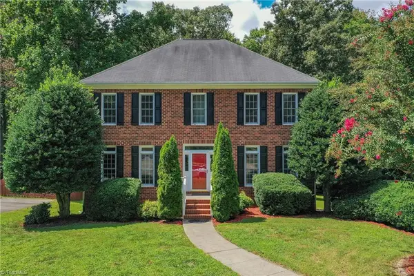 2686 Glen Forest Drive, Winston-Salem, NC 27103