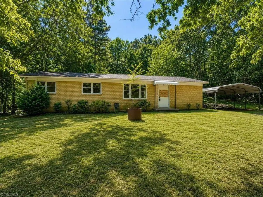 2725 Nc Highway 109, Troy, NC 27371 - #2